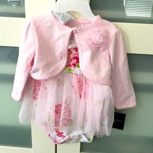 6-9 months Tutu Bodysuit and Shrug